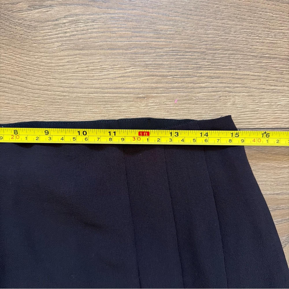 Akris Black Silk Skirt Size 10 Bergdorf Goodman‎ Layered Midi Skirt - Picture 7 of 9